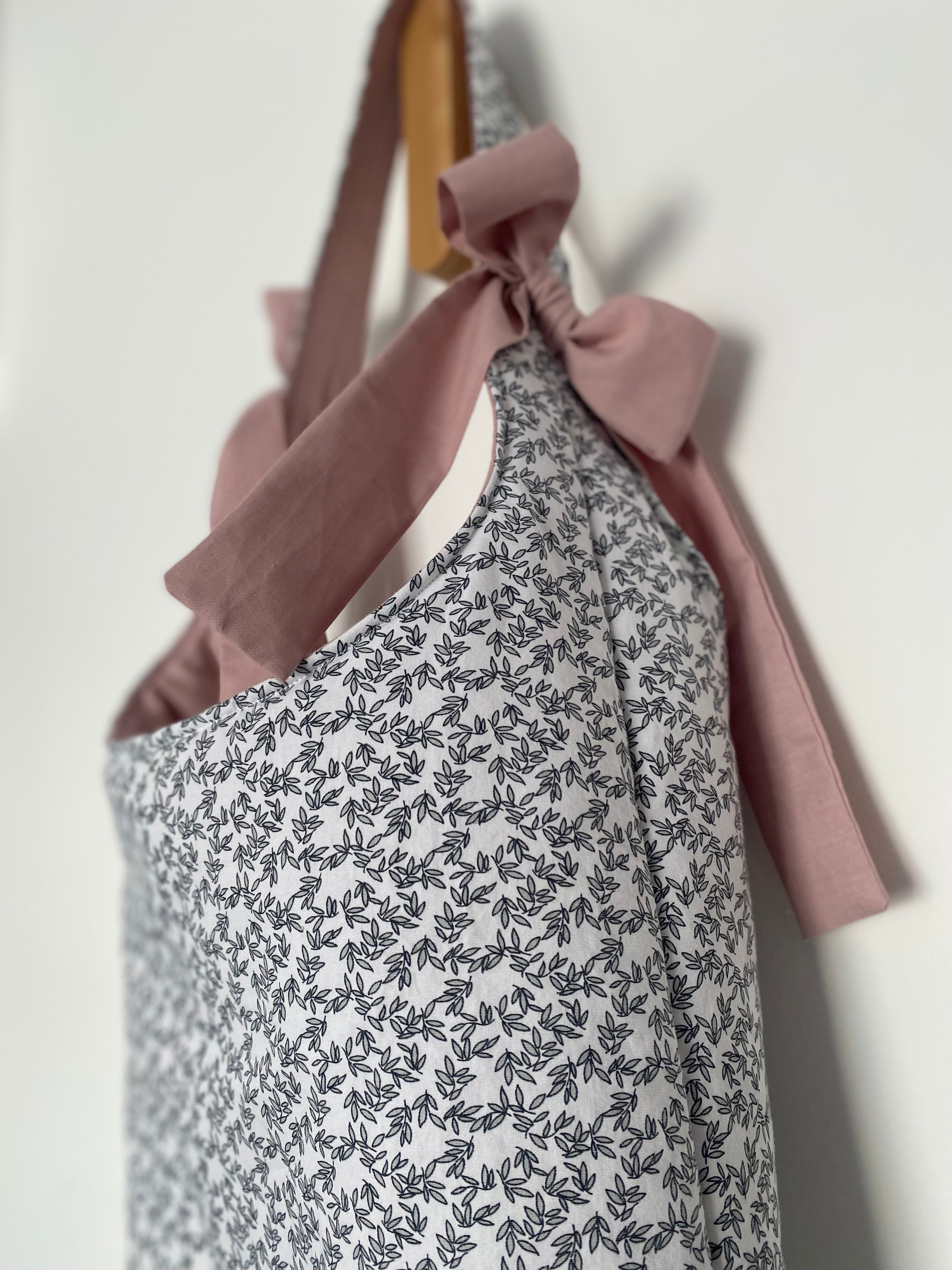 Monochrome Bow Tote Bag