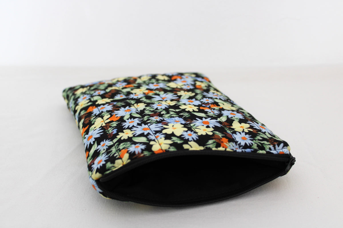 Black Floral e-reader Sleeve