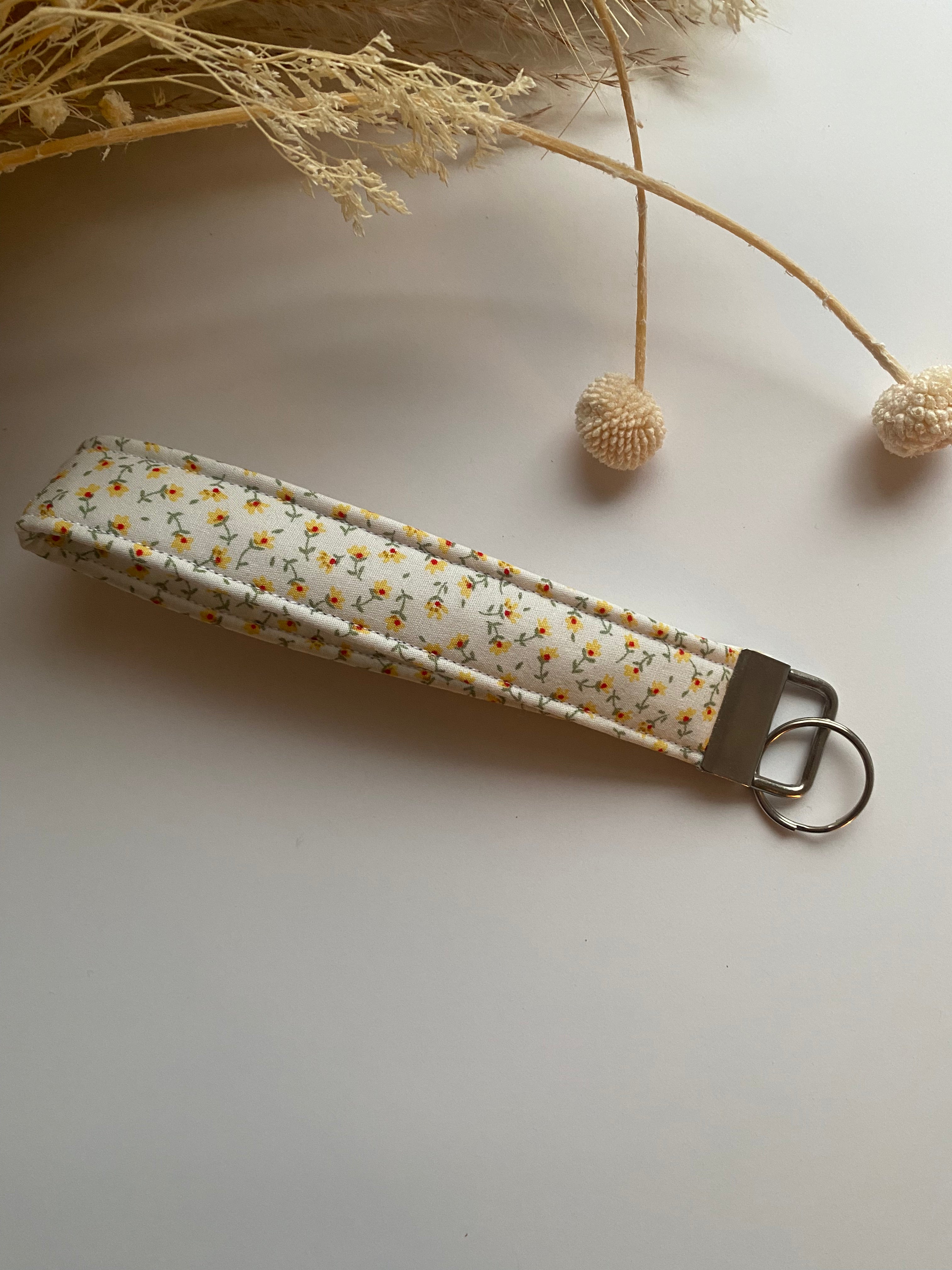 Keyring Wristlet - Yellow Ditsy